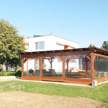 Vila Moravia Pasohlávky エクステリア 写真